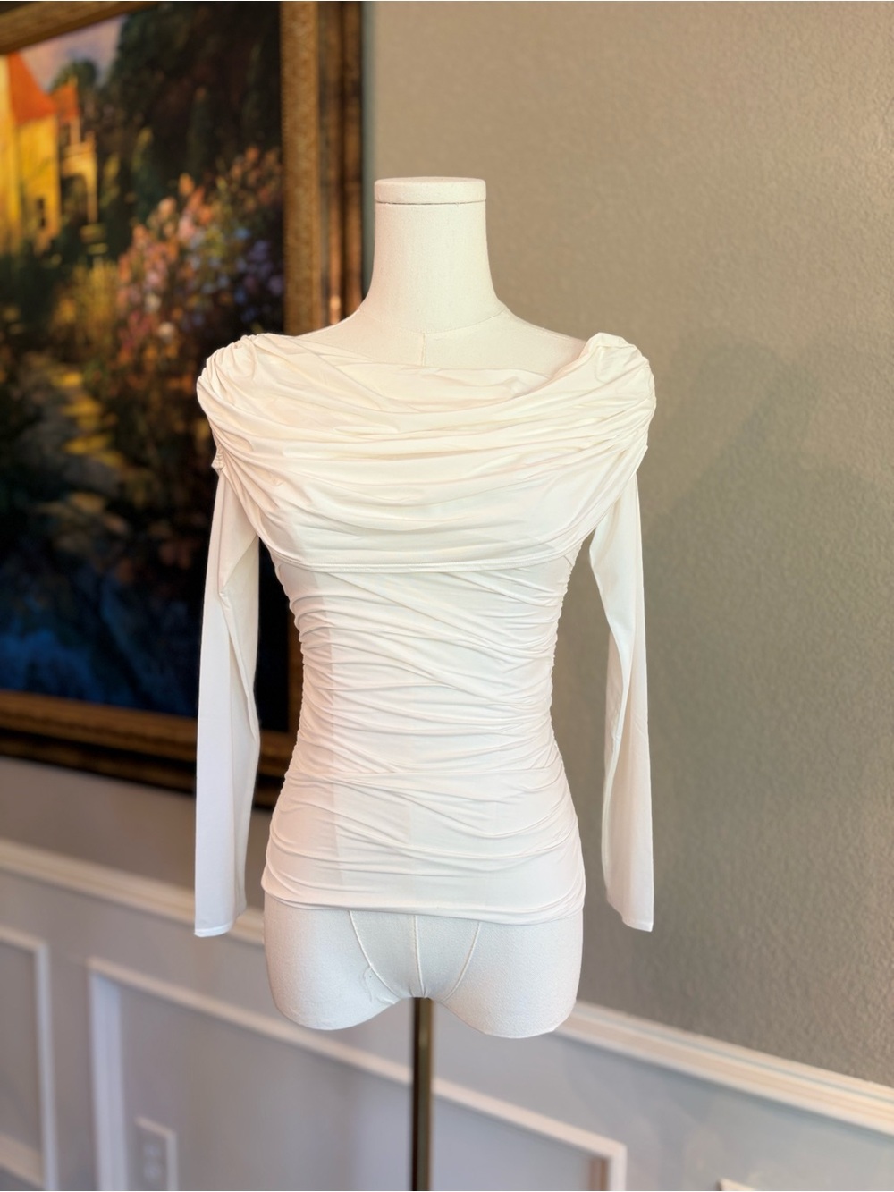 Abercrombie & Fitch Women’s Off-Shoulder Ruched Creamy White Long Sleeve Top XS